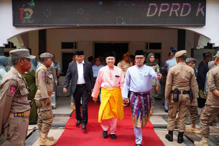 Hadiri HUT Kepulauan Meranti dan Rapat dengan Kader Golkar, Syamsuar Ingatkan Kader Selalu Dekat dengan Masyarakat